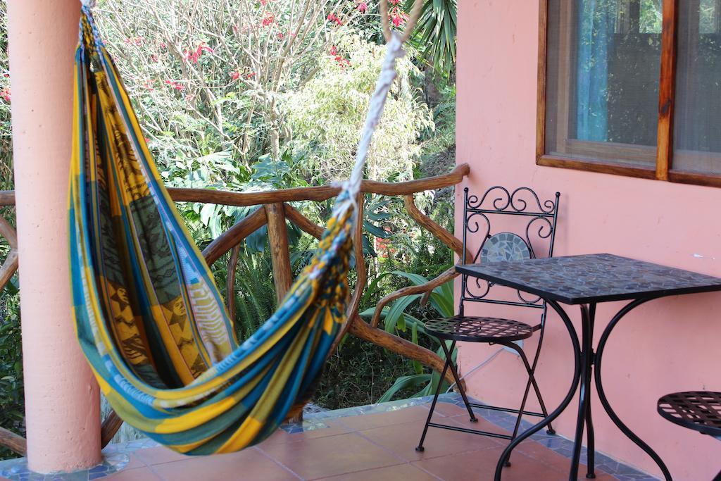 Casa Madre Tierra Otel Vilcabamba Oda fotoğraf