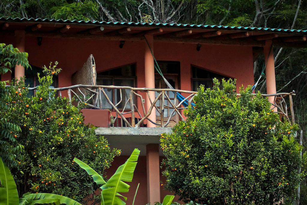 Casa Madre Tierra Otel Vilcabamba Oda fotoğraf