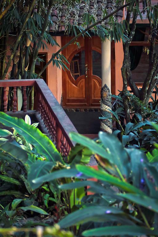 Casa Madre Tierra Otel Vilcabamba Dış mekan fotoğraf