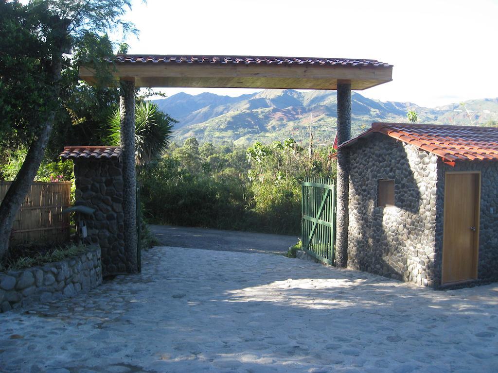 Casa Madre Tierra Otel Vilcabamba Dış mekan fotoğraf