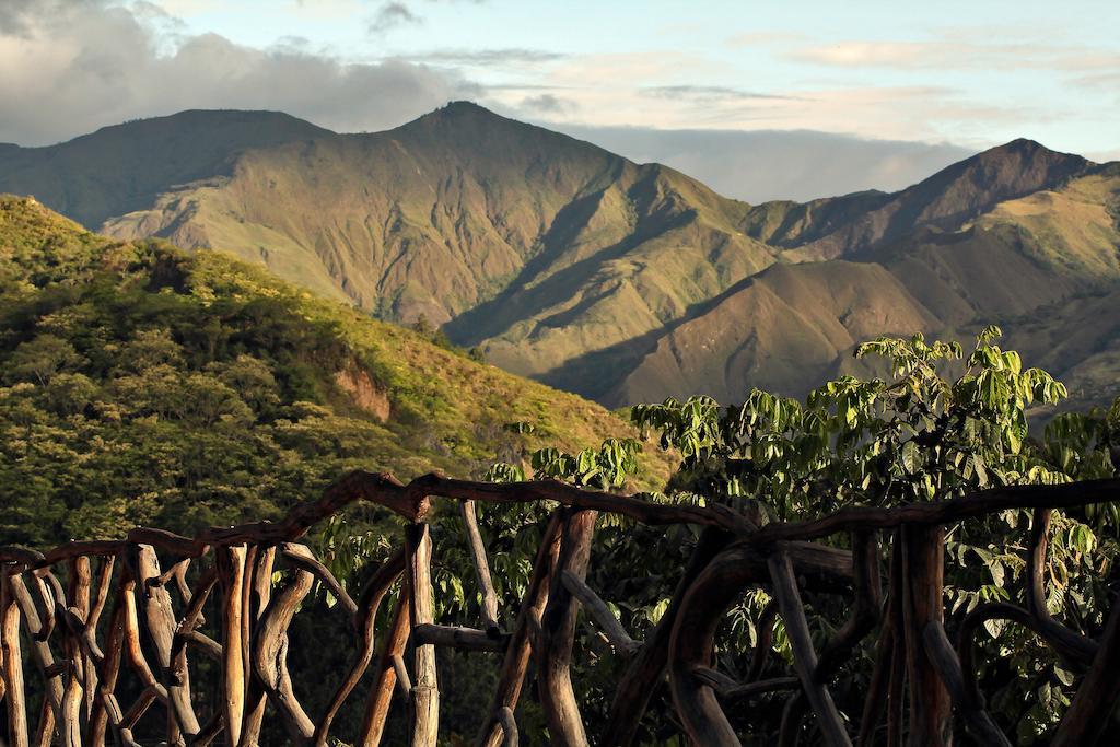 Casa Madre Tierra Otel Vilcabamba Dış mekan fotoğraf