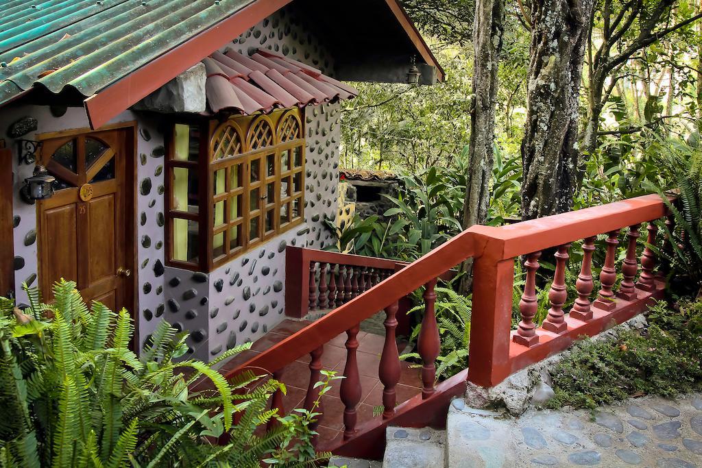 Casa Madre Tierra Otel Vilcabamba Dış mekan fotoğraf