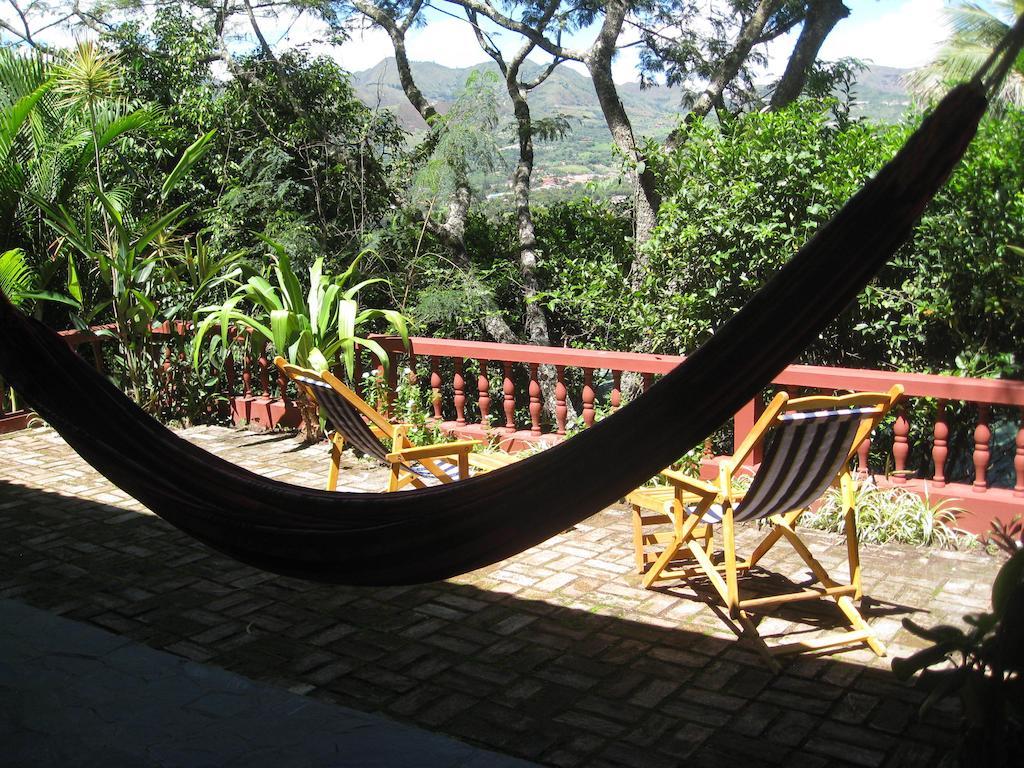 Casa Madre Tierra Otel Vilcabamba Oda fotoğraf